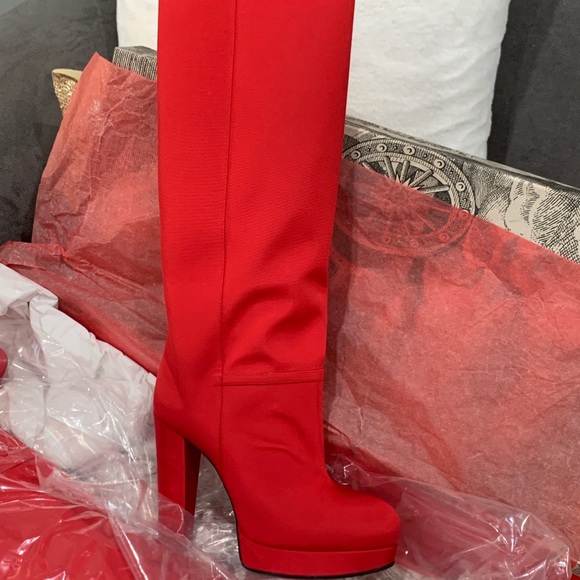 BNIB Gucci Boots - Picture 4 of 15